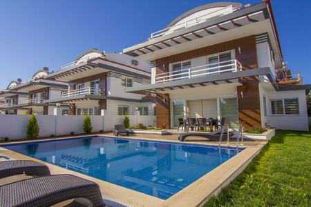 Villa Alat 1 resim 1