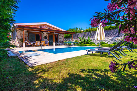 Villa Aspendia 2 resmi