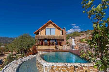Villa Logos resim 1