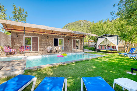 Villa Manya resim 1