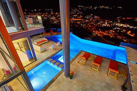 Villa Marvel resim 1